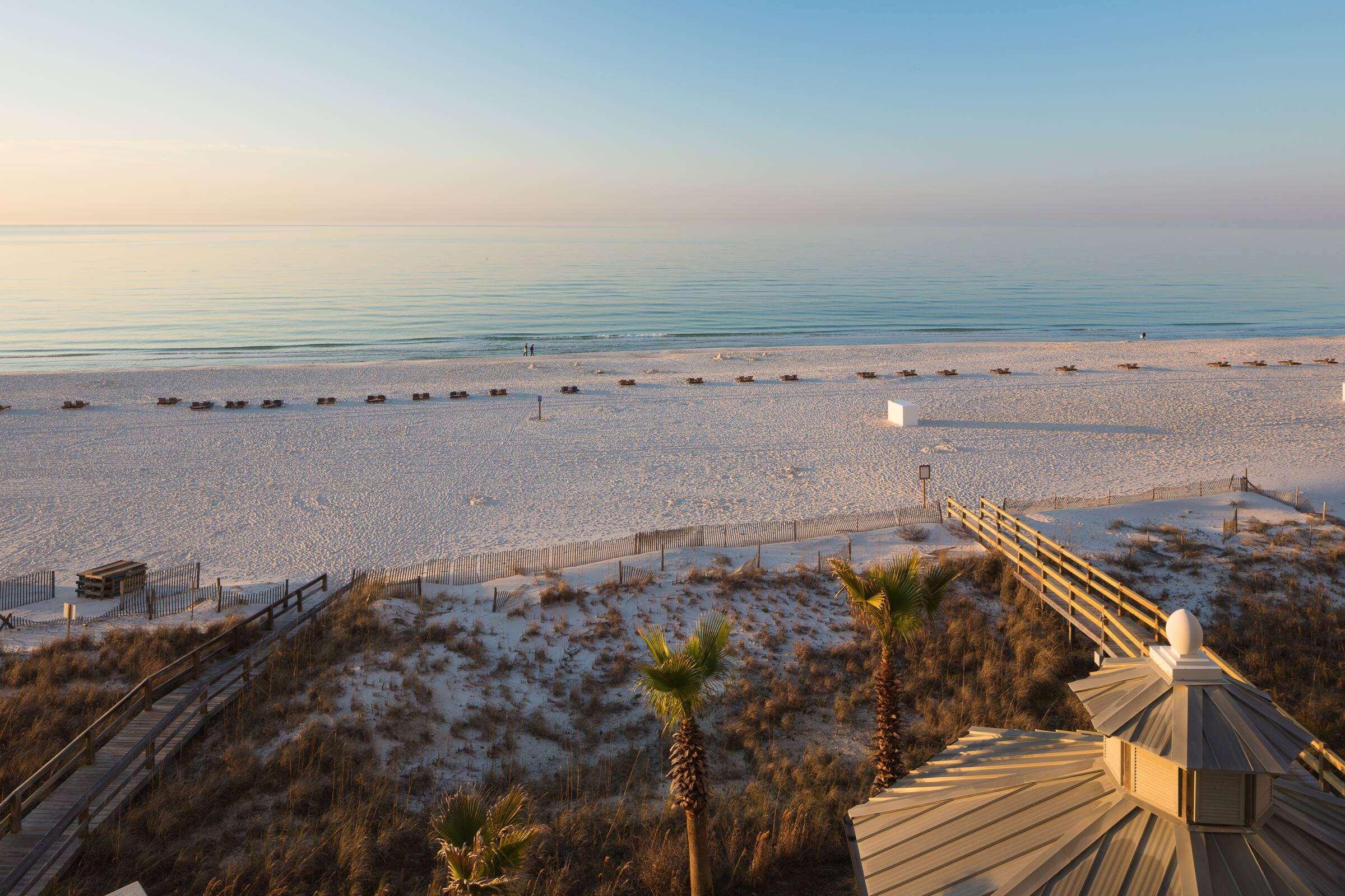 Escapes! To The Shores Orange Beach, A Ramada By Wyndham Hotel Exterior photo