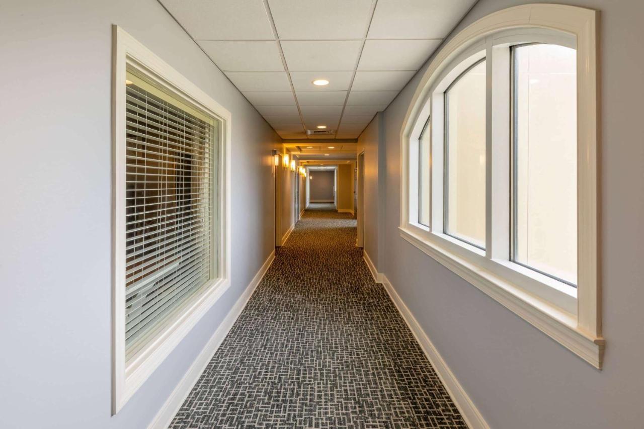 Escapes! To The Shores Orange Beach, A Ramada By Wyndham Exterior photo
